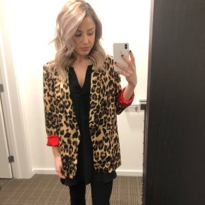 Silk leopard blazer with belt